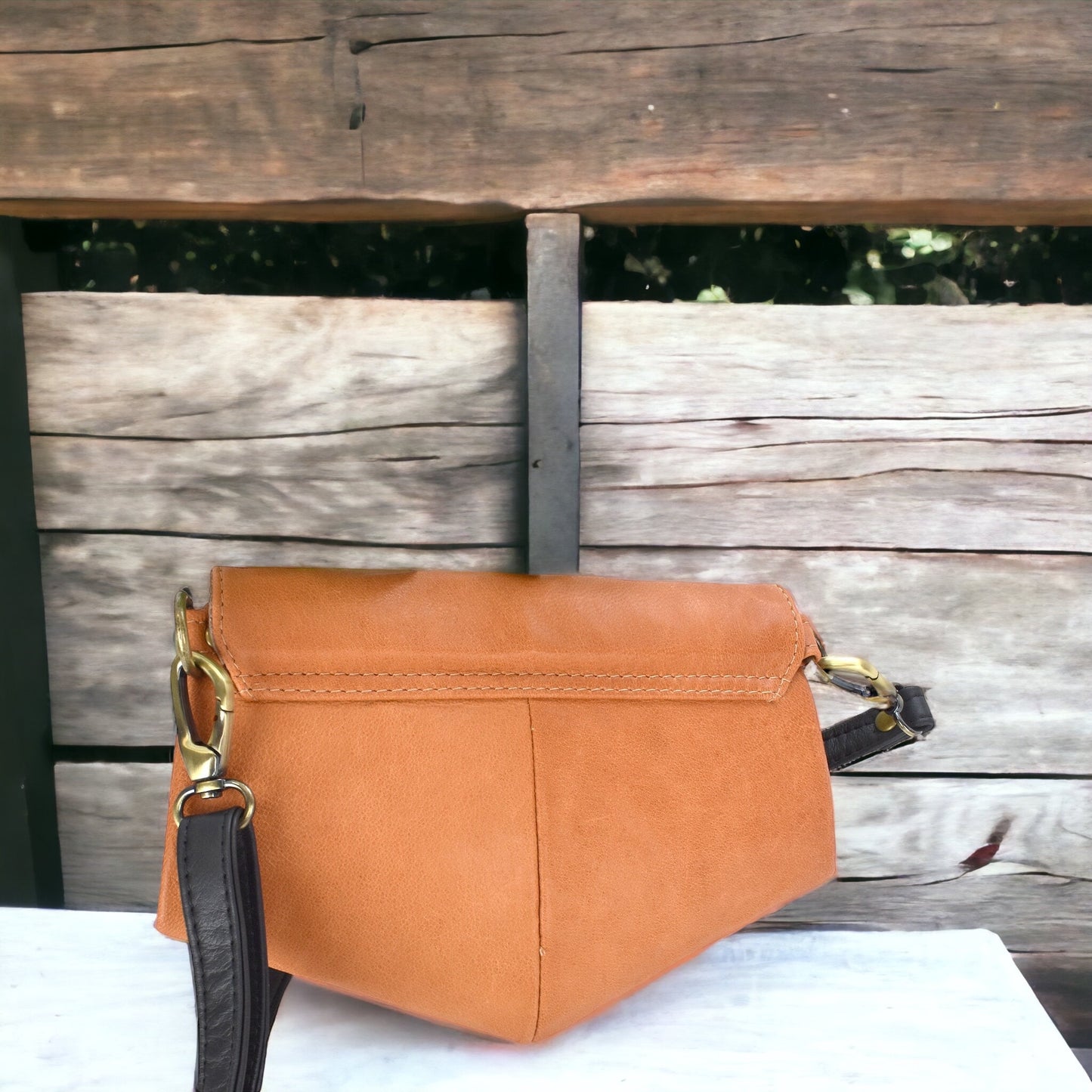 Skye Leather Purse
