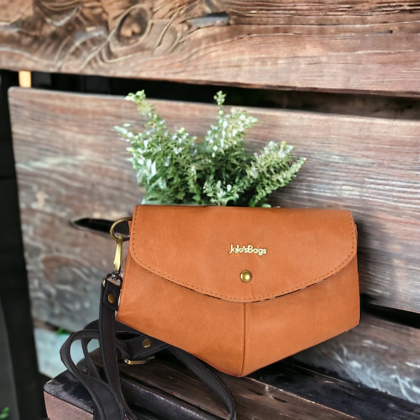 Skye Leather Purse