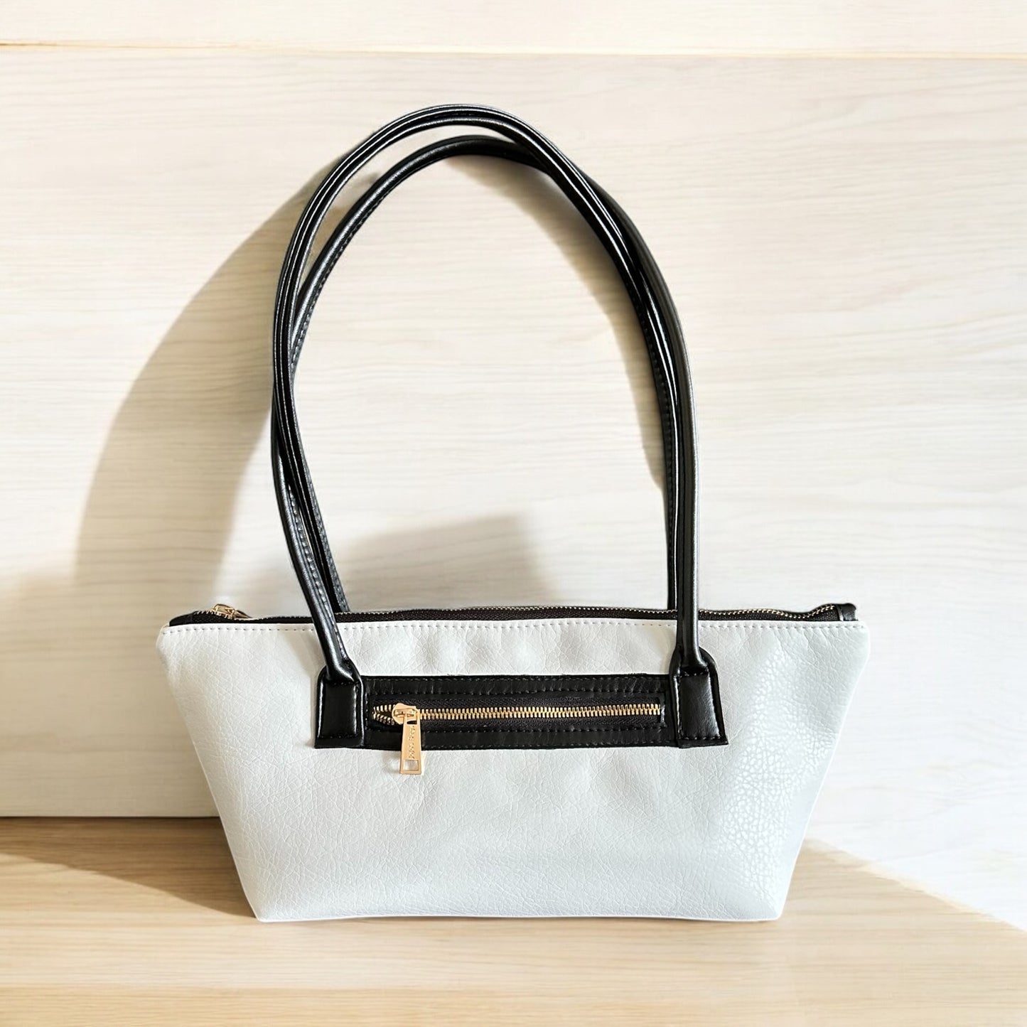 East West Shoulder bag