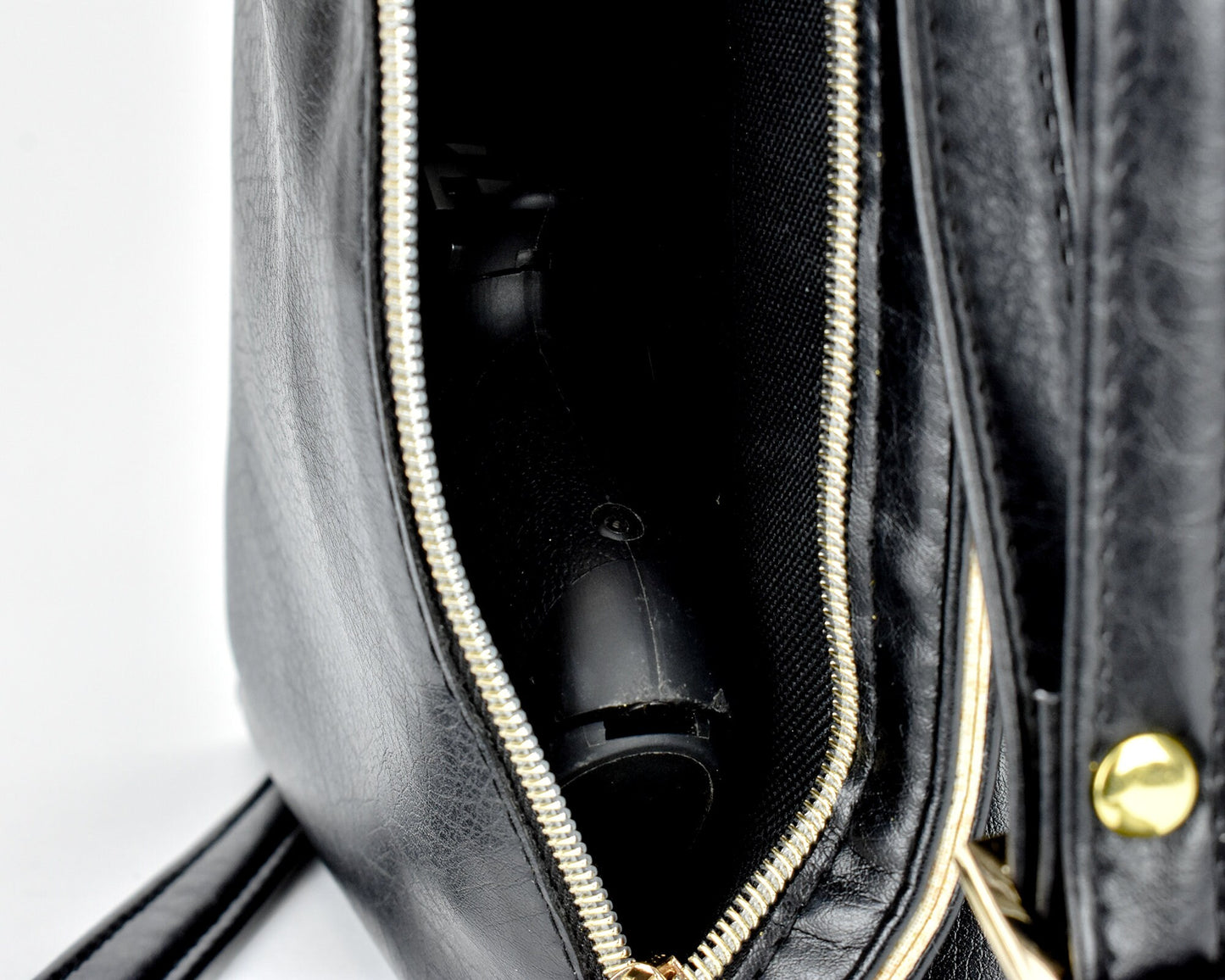 Stylish Conceal Carry Purse - Compact Crossbody Purse - CCW - Sophisticated Style Bag for Executive Women - Classy Designed  - Snaffle Bit