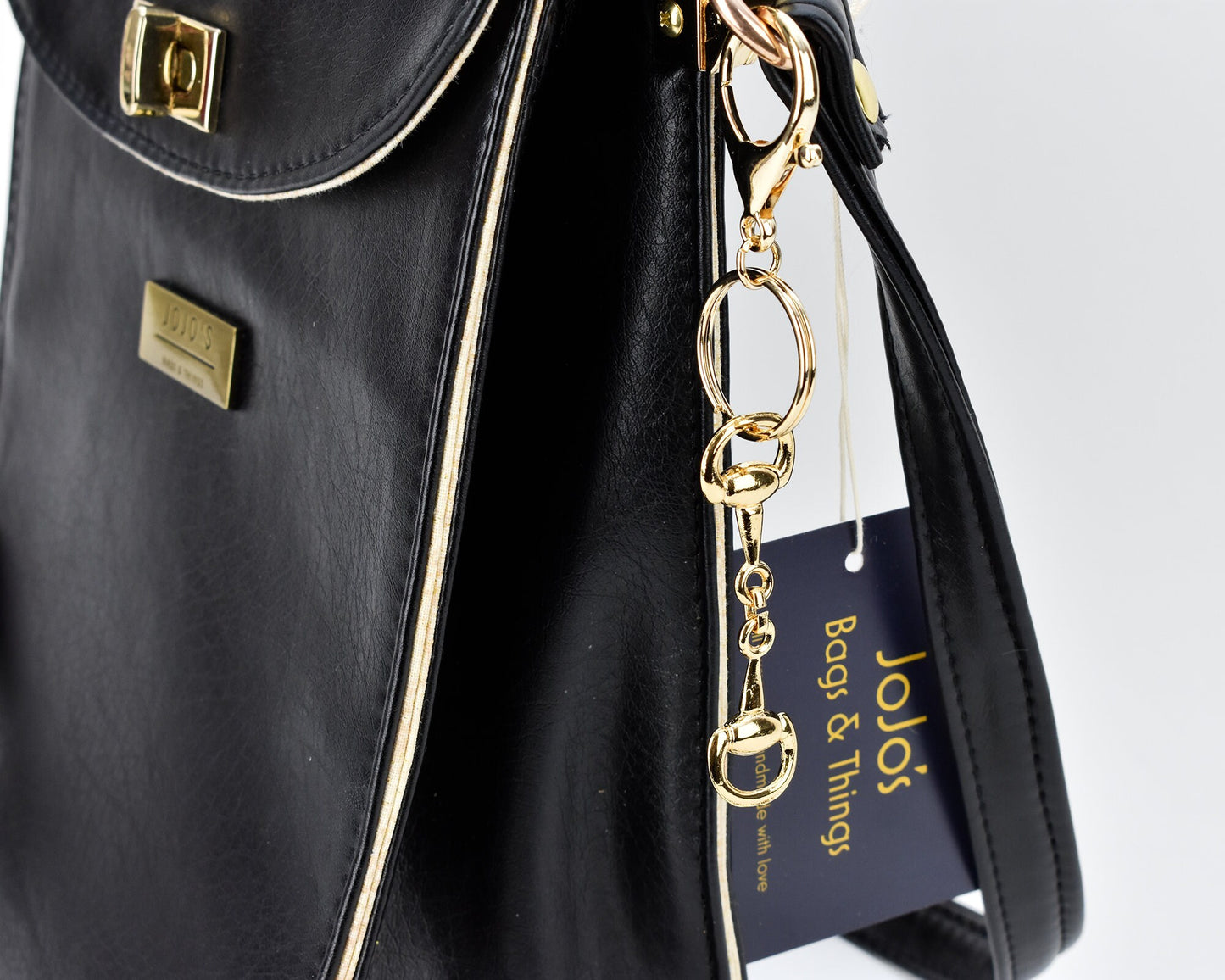 Stylish Conceal Carry Purse - Compact Crossbody Purse - CCW - Sophisticated Style Bag for Executive Women - Classy Designed  - Snaffle Bit
