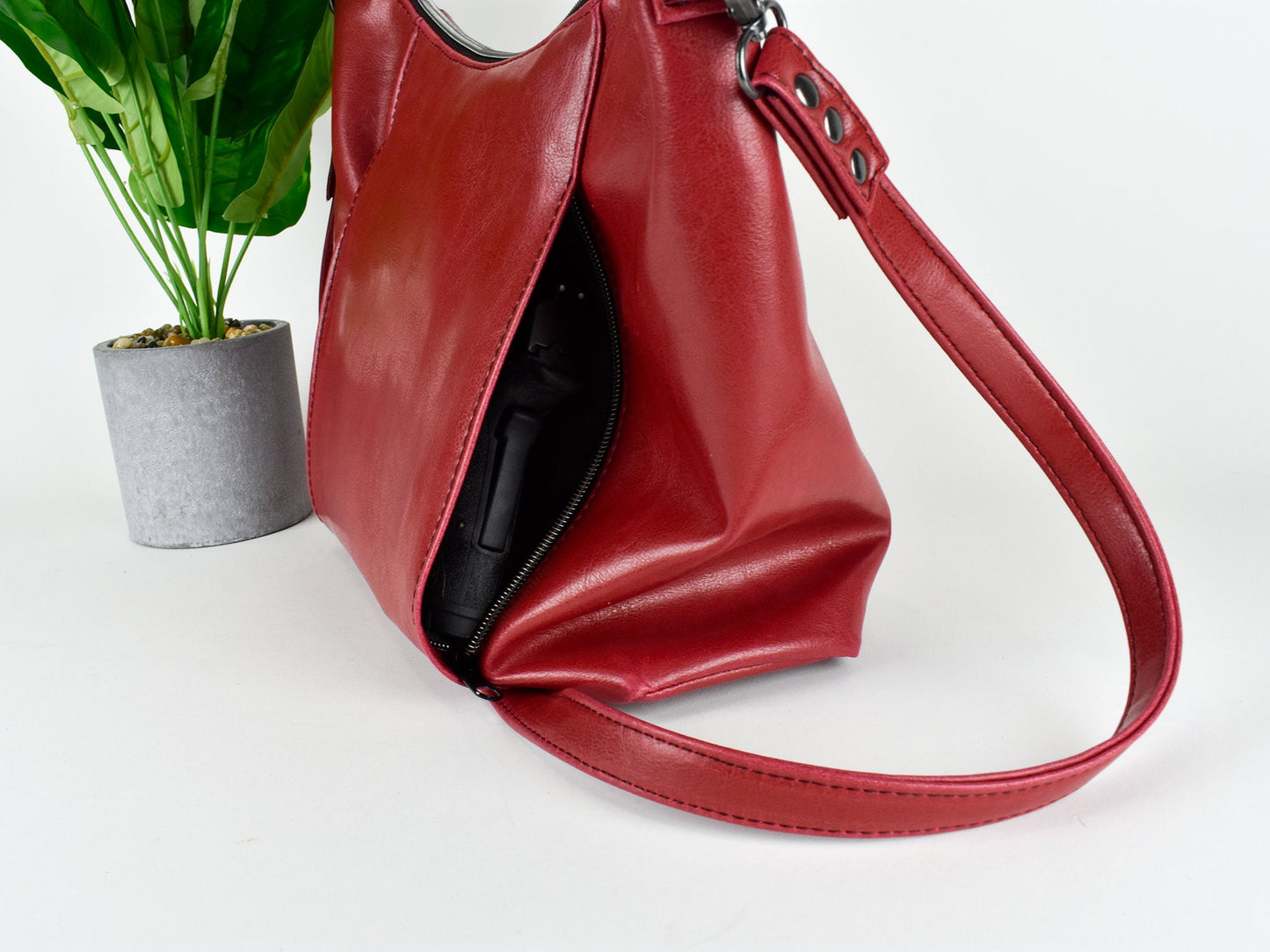 Women's Conceal Carry Hobo Style Purse - Faux Leather Bag - Stylish Gift for a Lady Gun Lover - Matching Wallet - Custom Crossbody