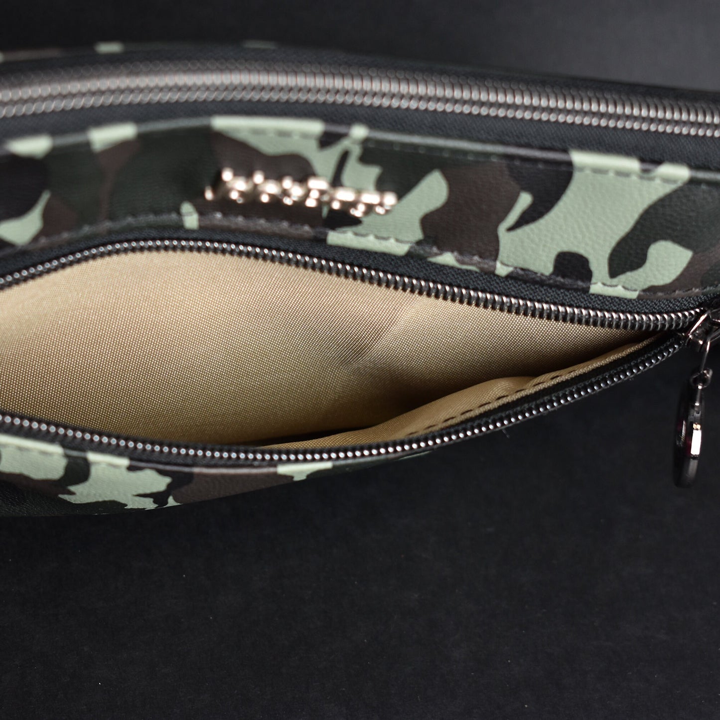 Camo Fannypack - Fanny Pack - Waist Purse - Waistpack - Bum Bag