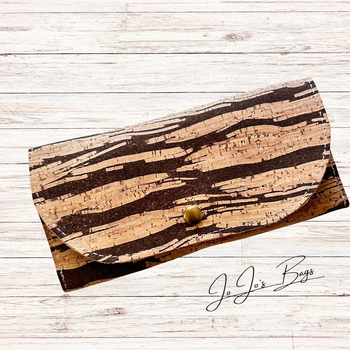 Women's Vegan Cork Tri-Fold Wallet